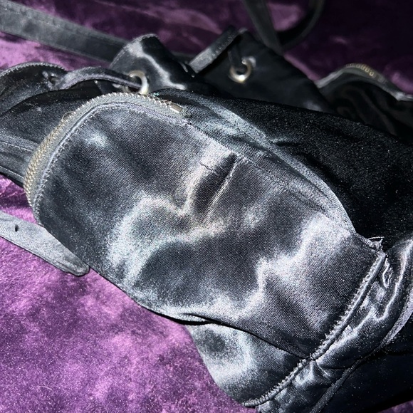 JOHNNY FARAH SATIN DRAWSTRING BAG/ VINTAGE - Picture 3 of 10